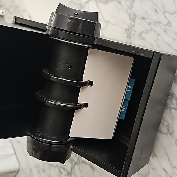 Rolladex - Picture 2 of 5